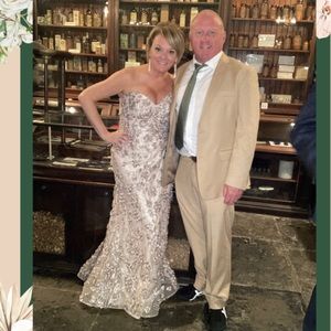 Evening dress. Size 10. Toffee color. Gold underlay. Strapless